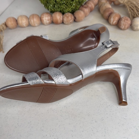 Naturalizer Taimi Heeled Sandals, Silver, Women's 8.5 M - Picture 8 of 10
